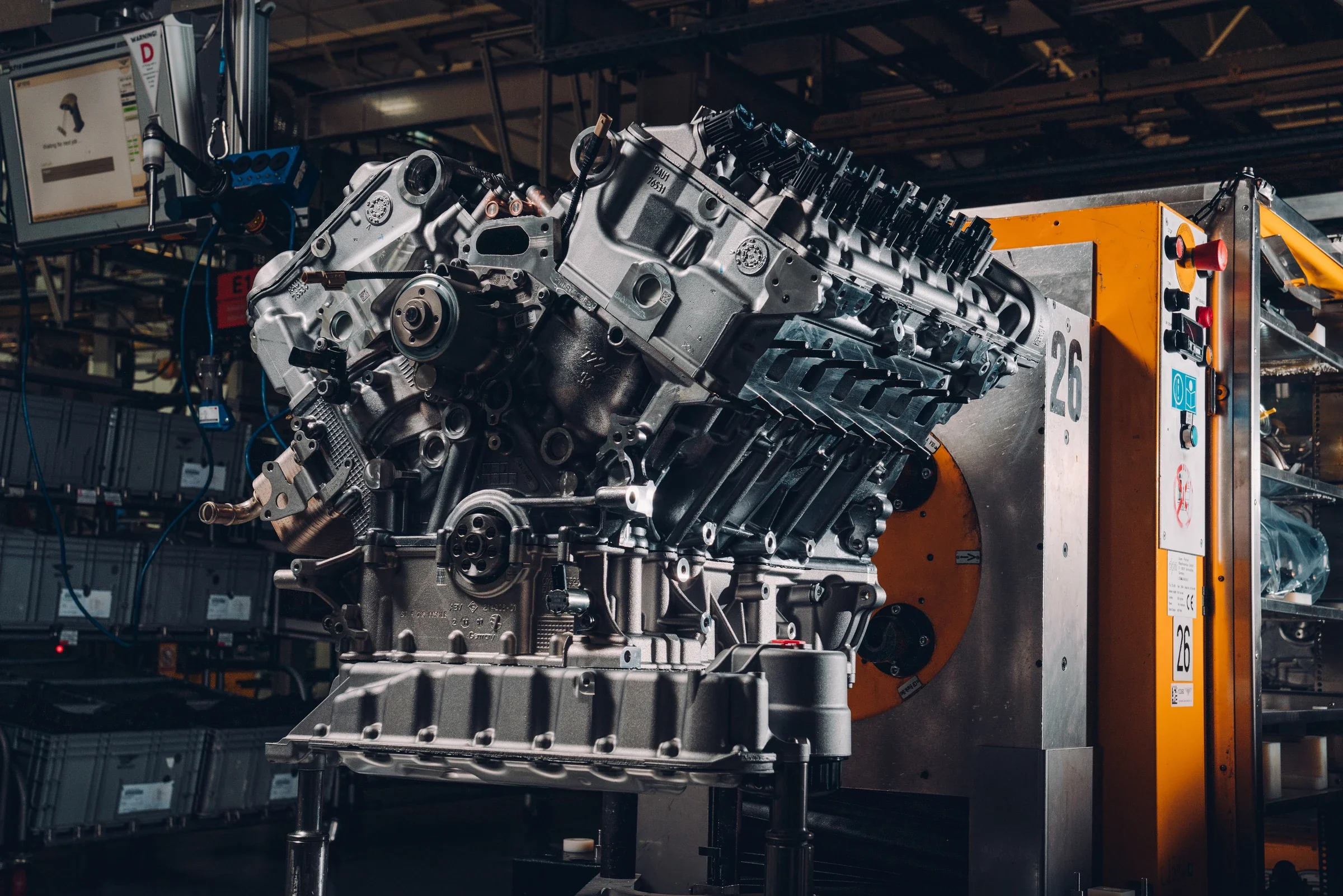 6,0-Liter-W12-Biturbo des Bentley Batur mit 750 PS