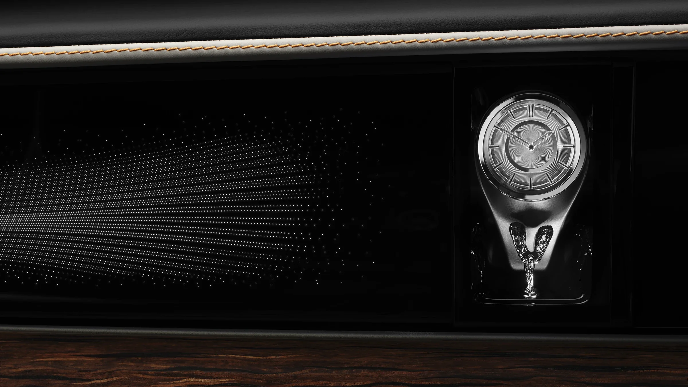 Uhr und Spirit of Ecstasy im Innenraum des Rolls-Royce Spectre Series II