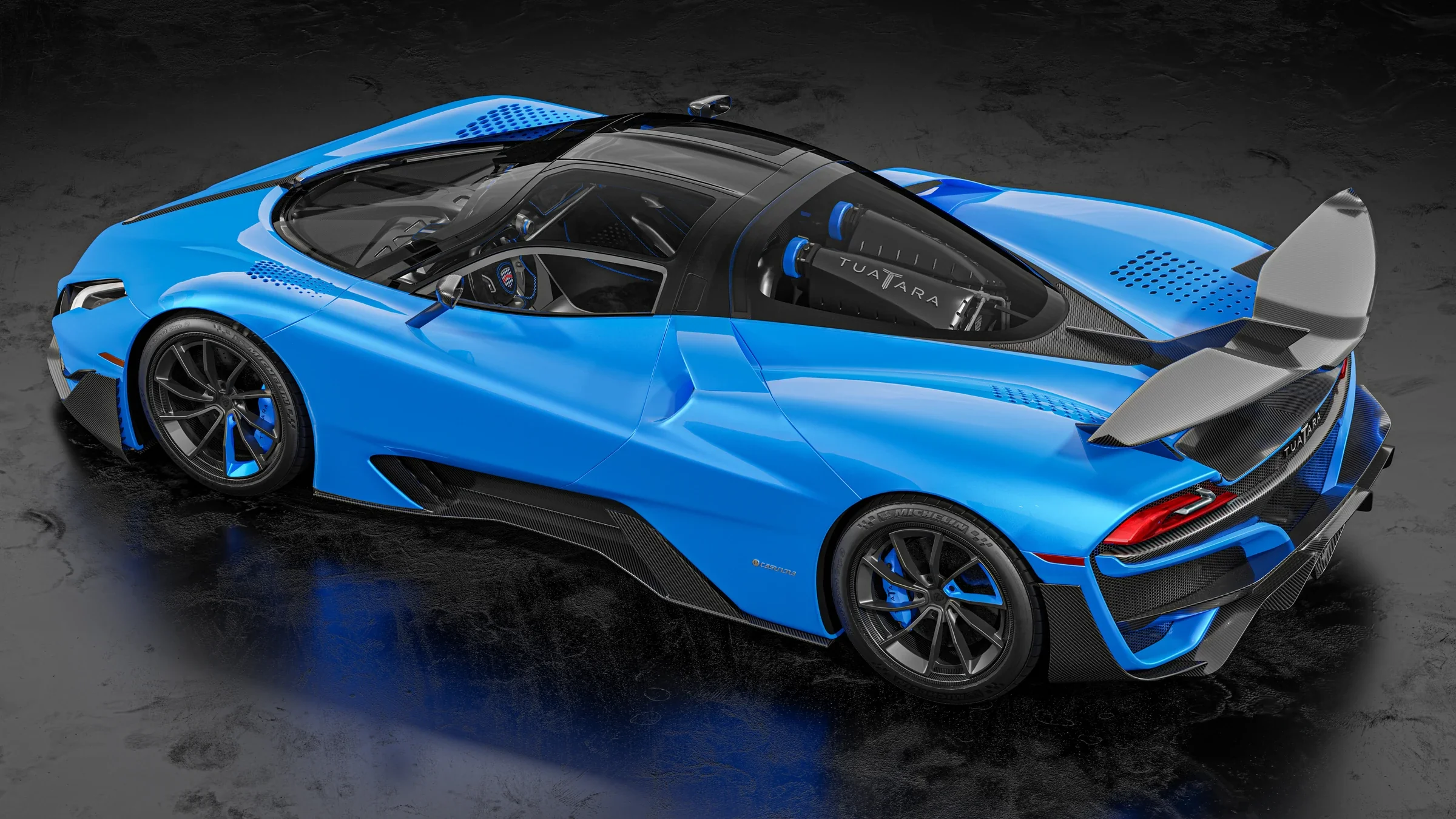 SSC Tuatara Striker in der Heckansicht mit Flügel und Diffusor